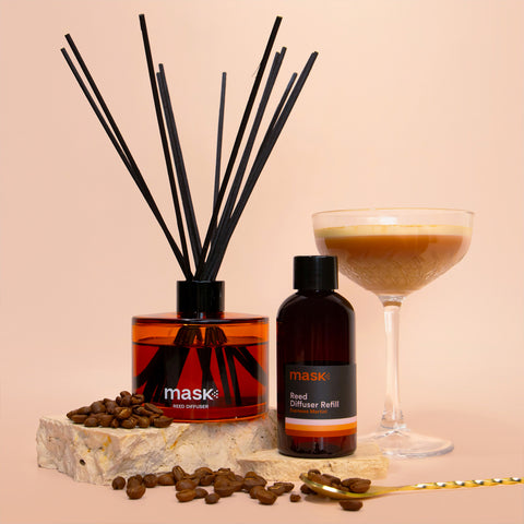 Reed Diffuser Set with 1x Refill, 1x glass bottle & 1x bundle of reed sticks